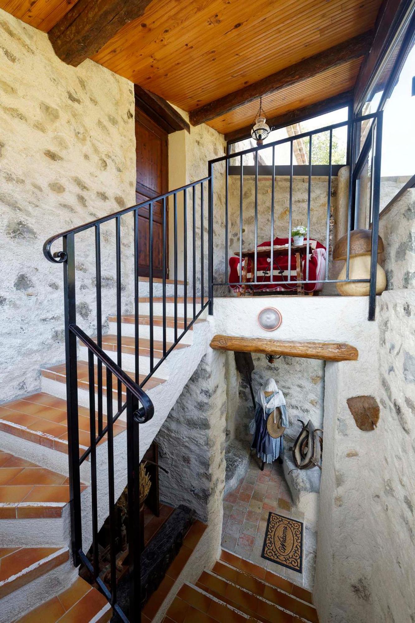 Chambres D'Hotes - La Maison De Julie Entrevaux Exterior foto